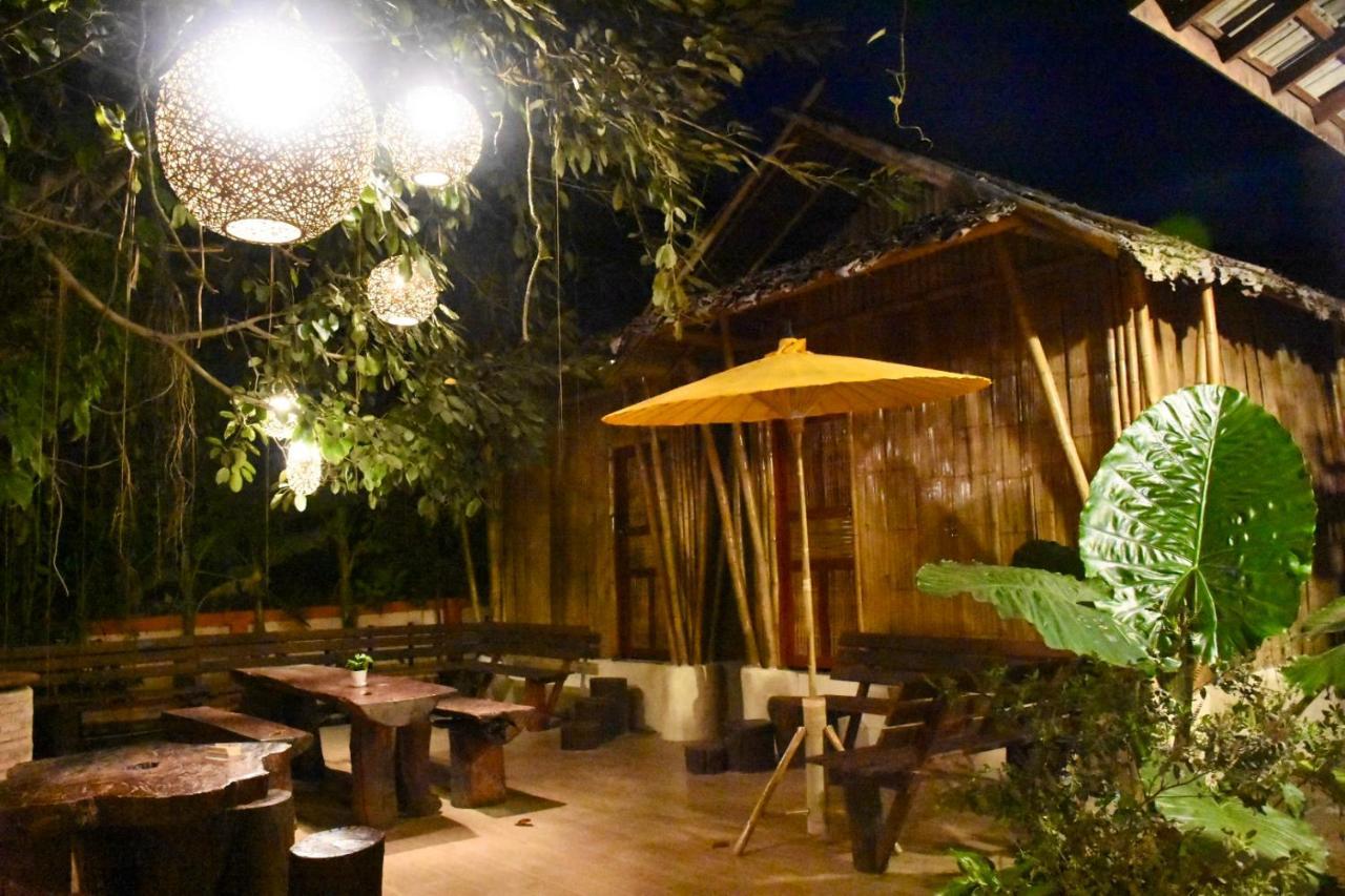 Ban Rai Jai Chaem - Spa Cafe & Homestay 외부 사진