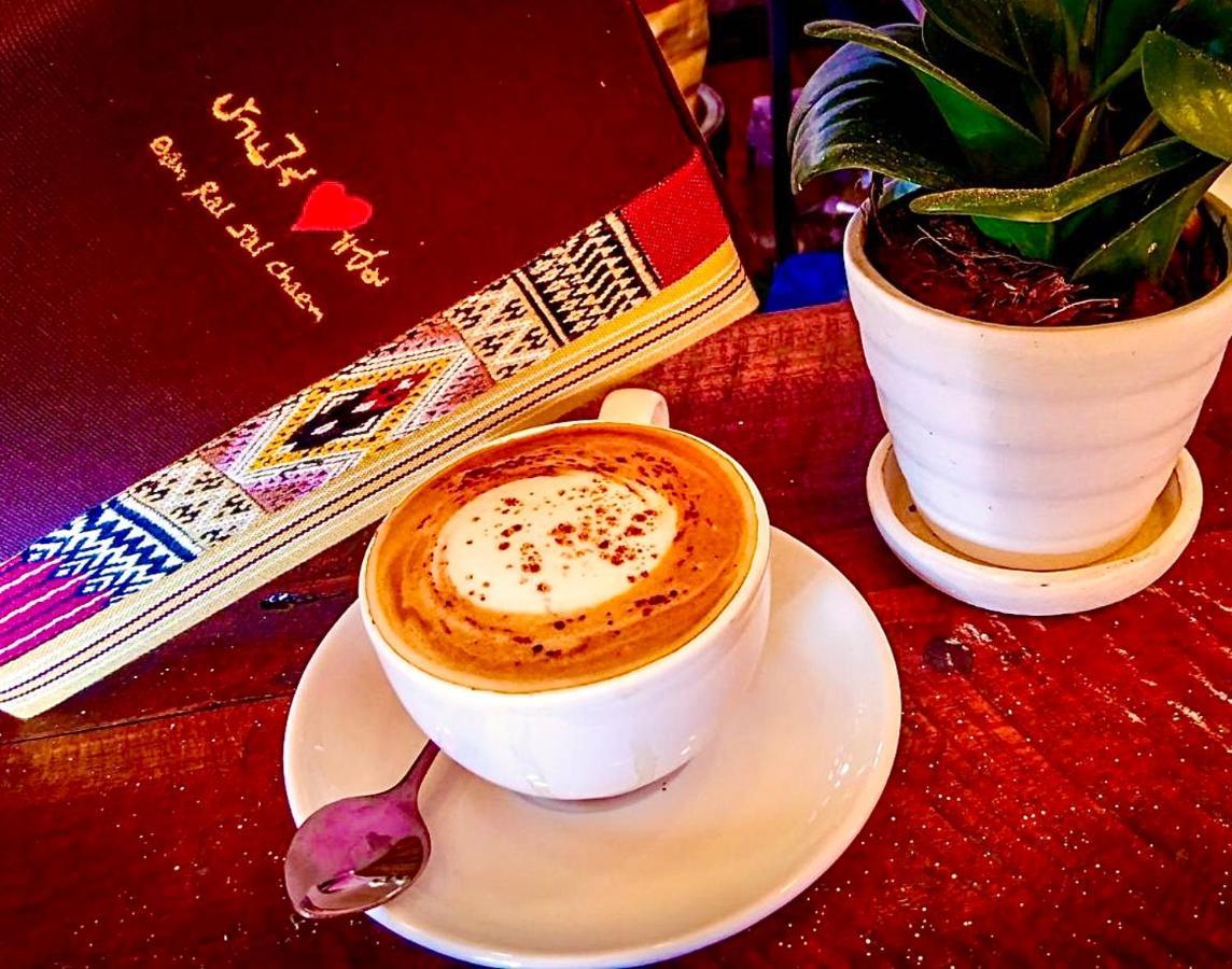 Ban Rai Jai Chaem - Spa Cafe & Homestay 외부 사진